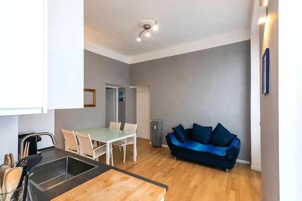 Sant'Ambrogio Apartment Milan