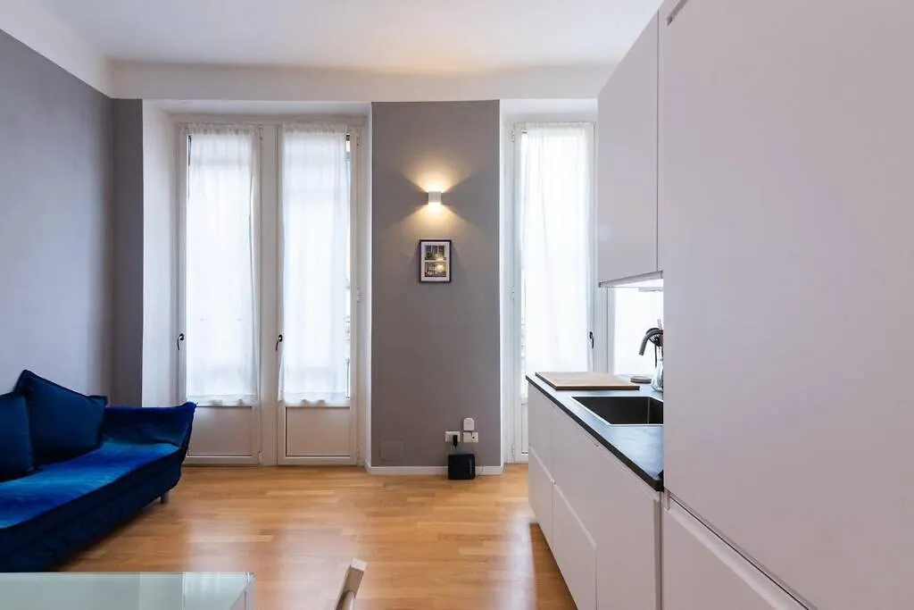 Sant'Ambrogio Apartment Milan 0*,  Italy